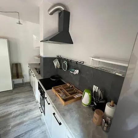 Big Attic Near Tauron Arena Apartment Krakow